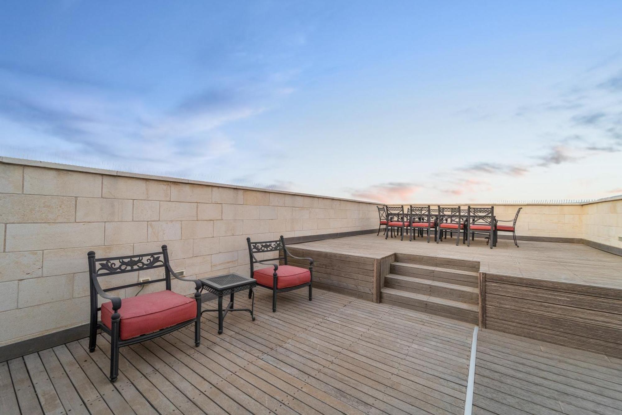 Isrentals Haneviim - Aparthotel In City Center Jerusalem Exterior photo